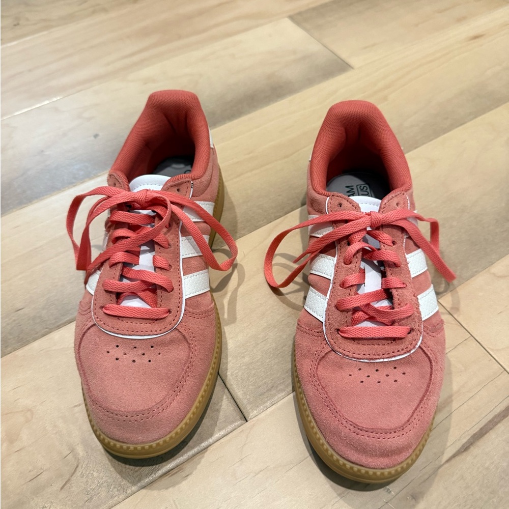 Adidas Coral and White Casual Sneakers